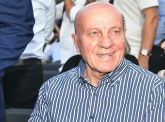 Μίμης Δομάζος: Σε λαϊκό προσκύνημα η σορός του – Η ανακοίνωση της οικογένειας για την κηδεία του