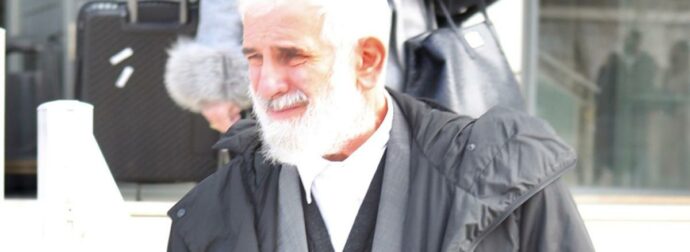 Πέτρος Φιλιππίδης: Ανατριχιάζει πρώην σύντροφος καταγγέλλουσας: «Είχε κατεβάσει τα εσώρουχά της…»
