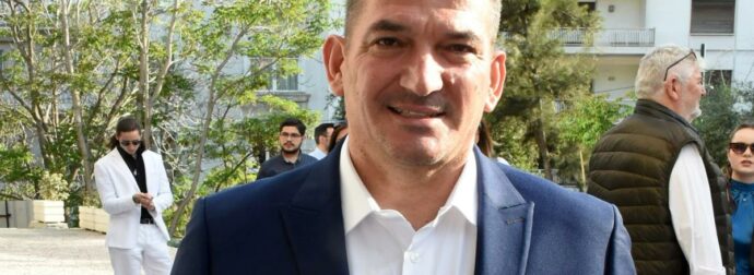 Πύρρος Δήμας – Όπως δεν τον έχουμε ξαναδεί: Κάνει baby swimming με την μικρή Ελευθερία