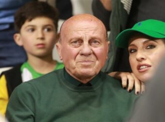 Συνεχίζει να δίνει τη μάχη του ο Μίμης Δομάζος: Τρίτο κρίσιμο 24ωρο για τον «Στρατηγό» του ελληνικού ποδοσφαίρου