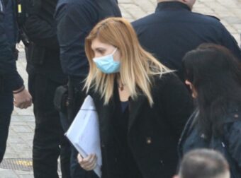 Ρούλα Πισπιρίγκου: Αρνείται κάθε κατηγορία για τους θανάτους των παιδιών της – «Δηλώνω κατηγορηματικά αθώα»