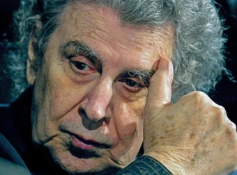 Η ζωή του Μίκη Θεοδωράκη θα γίνει ταινία και αυτός ο ηθοποιός είναι ο επικρατέστερος για τον ρόλο