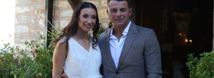 Γιώργος Αγγελόπουλος – Δήμητρα Βαμβακούση: «Δεν θέλω το παιδί μου να ντρέπεται να κάνει τον σταυρό του»