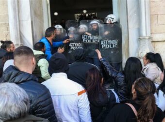 «Ο εγκέφαλος του Άγγελου δε λειτουργεί»: Αναζητείται θαύμα για τον 3χρονο στο Ηράκλειο τη στιγμή που το ζευγάρι προσπαθεί να δικαιολογηθεί με κάθε ακραίο τρόπο