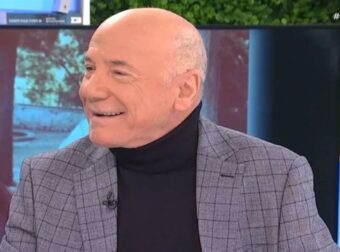 Μένιος Σακελλαρόπουλος: «Θα μου κάνεις το πρώτο μου παιδί…» – Ο τρόπος που γνώρισε τη γυναίκα του!