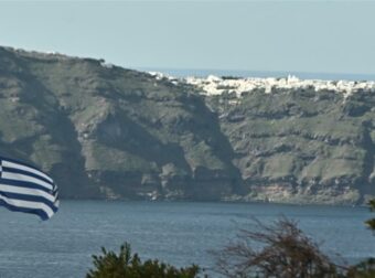 Σαντορίνη: Οι επίφοβες περιοχές και τα δύσκολα που δεν έχουν έρθει