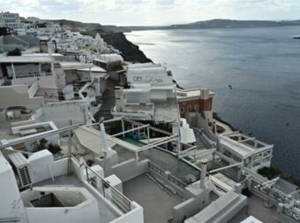 Λάβρος ο Τσελέντης για Σαντορίνη: «Βολεύει το αφήγημα της σεισμικής ύφεσης, αλλά πάνω απ’ όλα βρίσκονται οι ανθρώπινες ζωές»
