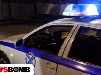 Ομόνοια: Μαρτυρία για τον τραυματισμό του αστυνομικού – «Του πάτησε το πόδι και την κοπάνησε»