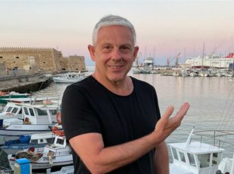 Δεν μάσησε τα λόγια του ο Τάσος Δούσης για το σκάνδαλο στην Πολεοδομία: «Είναι όλοι στο κόλπο να π@δ@ξουν την Ελλάδα»