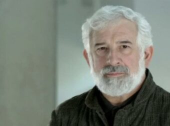 Οριστικό: Επιστρέφει ο Πέτρος Φιλιππίδης!