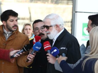 Πέτρος Φιλιππίδης: Απούσα για πρώτη φορά στη δίκη η Ελπίδα Νίνου – Ο λόγος που δέχθηκαν πρόστιμο Δροσάκη, Παπούλια και Δανδουλάκη