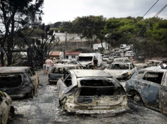 Από το Μάτι στον όλεθρο της Πελοποννήσου και την καταστροφή της Αττικής: Οι μεγαλύτερες φωτιές που έκαψαν την Ελλάδα και τη «βύθισαν» στο πένθος