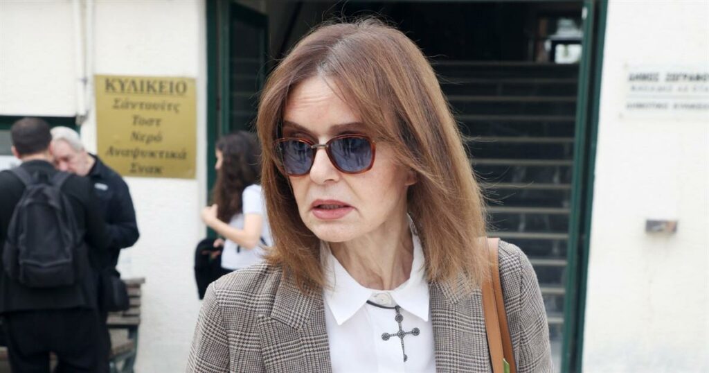 Δίκη Φιλιππίδη: Στο δικαστήριο Δανδουλάκη, Παπούλια και Παπαχαραλάμπους – Ξεκίνησε η κατάθεση της Κάτιας