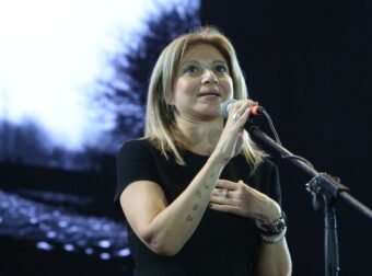 Μαρία Καρυστιανού – Εξώδικο στον πρόεδρο της Βουλής: «Γιατί η έρευνα περιορίζεται μόνο στον Τριαντόπουλο;»