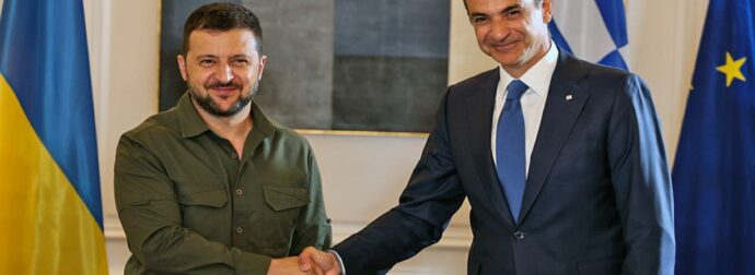 Τηλεφωνική επικοινωνία Μητσοτάκη – Ζελένσκι: «Η Ελλάδα θα συνεχίσει να στηρίζει την Ουκρανία»