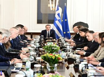 Ανασχηματισμός μετά την πρόταση δυσπιστίας: Τα πρόσωπα κλειδιά στο νέο κυβερνητικό σχήμα