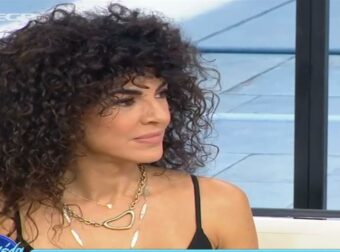 Η  Σολωμού γιορτάζει την Παγκόσμια Ημέρα της Γυναίκας με μία τολμηρή φωτογραφία της