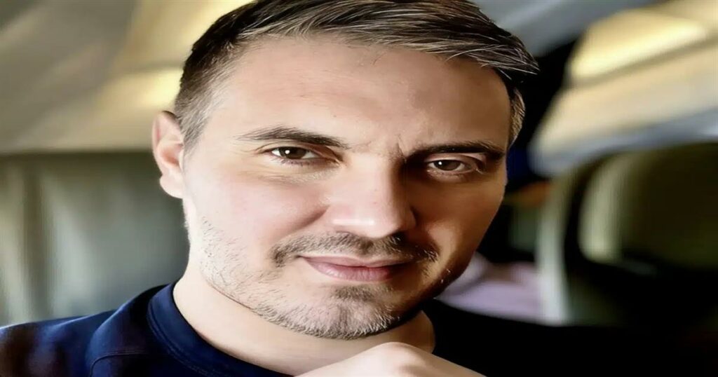 Δύσκολες ώρες για τον Μιχάλη Χατζηγιάννη: Το δημόσιο μήνυμα για την πρόβλημα υγείας μετά την ακύρωση της εμφάνισης του