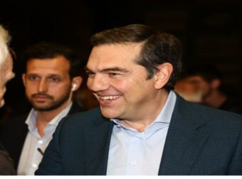 Βγήκε και ο Τσίπρας απο την σπηλιά του – “Το σημερινό καθεστώς οδηγεί την πατρίδα στα βράχια”