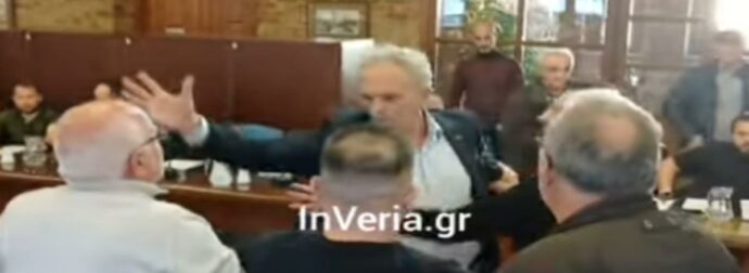 Κακό χαμός στο Δημοτικό Συμβούλιο Βέροιας – «Θα σου αστράψω μια!» (video)