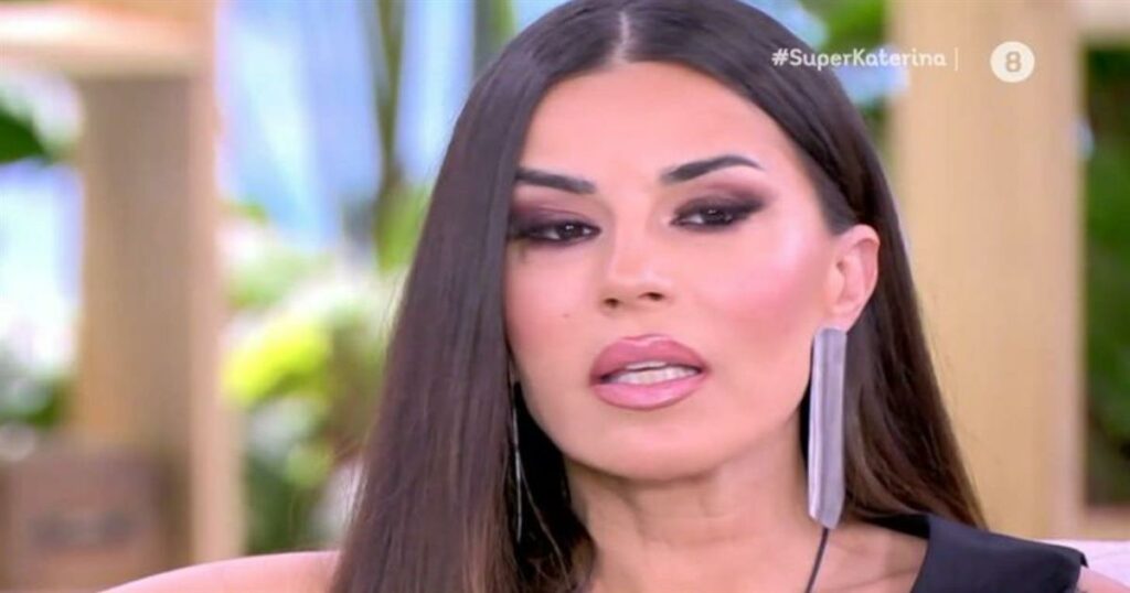 Χριστίνα Κολέτσα: «Παράλληλα με την άμβλωση τελείωσε και η σχέση μου! Στην κλινική έκλαιγα»