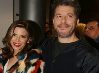 Ο Χάρης Βαρθακούρης σήκωσε το Σταυρό στην περιφορά του Επιταφίου