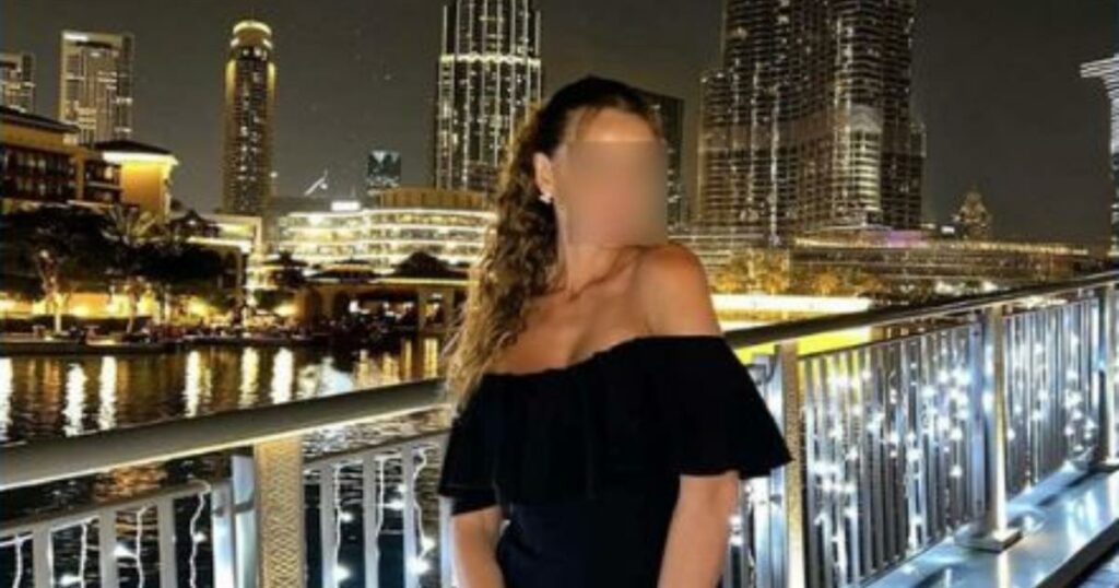 Στο μικροσκόπιο της ΕΛ.ΑΣ. η αστυνομικός που έπαιρνε αναρρωτικές και πήγαινε για «ροζ υπηρεσίες» στο Ντουμπάι