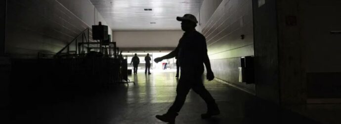 Πρωτοφανές μπλακ άουτ σε Ισπανία, Πορτογαλία και Γαλλία: «Χάος παντού» – Ακινητοποιημένα μετρό και απόλυτο σκοτάδι