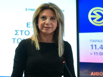 «Δεν έχασε παιδί, δουλειά βρήκε»: Τα χυδαία σχόλια τρολς κατά της Μαρίας Καρυστιανού