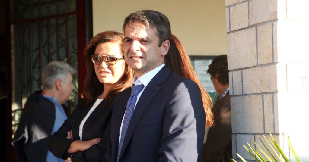 Κωνσταντίνος Μητσοτάκης: 8 χρόνια από τον θάνατό του – Οι συγκινητικές αναρτήσεις της Μπακογιάννη και του Κυριάκου