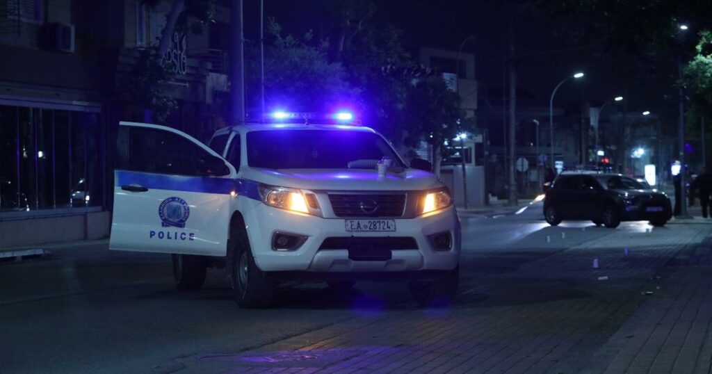 Γλυκά Νερά: Σύλληψη ανήλικου για τον ξυλοδαρμό του 50χρονου – Το χρονικό του αποτρόπαιου περιστατικού