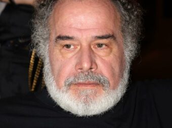 Θοδωρής Κατσαφάδος: Οι δυο τραγικοί θάνατοι που του στοίχησαν και το «θαύμα» της γέννησής του