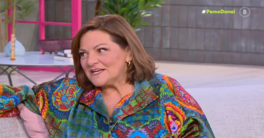 Βίκυ Σταυροπούλου: «Θα φανεί ότι επειδή είμαι η μαμά σου τα λέω αυτά αλλά…» – Συγκινημένη η Μπάρκα στο Πάμε Δανάη