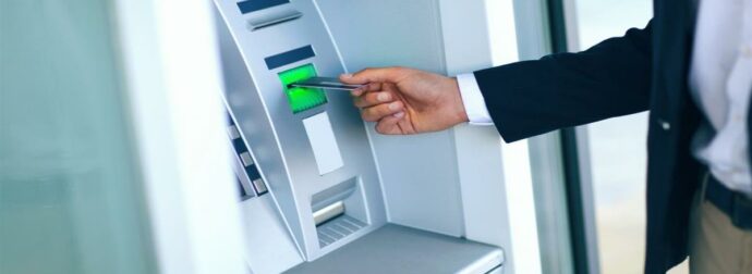 Προσeξτε την Λιβανέζικη Παγίδα: Η κρυφή απάτη του καλοκαιριού που αδειάζει κάρτες ΑΤΜ – Πώς θα… γλυτώσετε τα λεφτά σας