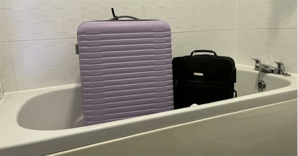 Μάθε πριν να είναι αργά: Οι ταξιδιώτες βάζουν Πάντα τις βαλίτσες τους στην μπανιέρα του ξενοδοχείου και υπάρχει σοβαρός λόγος