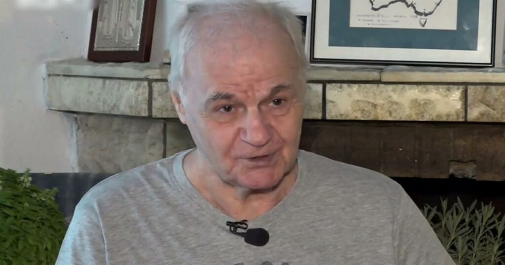 Κώστας Μοναχός: Από την χλιδή στη φτώχεια – Οι απλήρωτοι λογαριασμοί και το κομμένο ρεύμα και νερό στο σπίτι του
