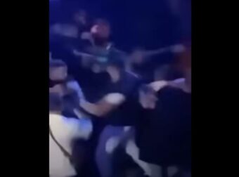 Χαμός στην Μύκονο: Πασίγνωστος ποδοσφαιριστής της Εθνικής έπαιξε μπουνιές σε γνωστό club του νησιού (video)