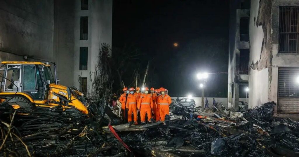 Τραγωδία στην Ινδία: Εντοπίστηκε το μαύρο κουτί της μοιραίας πτήσης της Air India