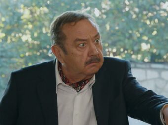 «Ποταμός» ο Τάσος Κωστής: «Τι είναι αυτό το πράγμα; Τι ματαιοδοξία είναι αυτή; Τι θα σου προσφέρει;»