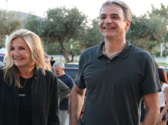 Κυριάκος Μητσοτάκης – Μαρέβα Μητσοτάκη: Οι δημόσιες ευχές για τα γενέθλια της κόρης τους, Σοφίας