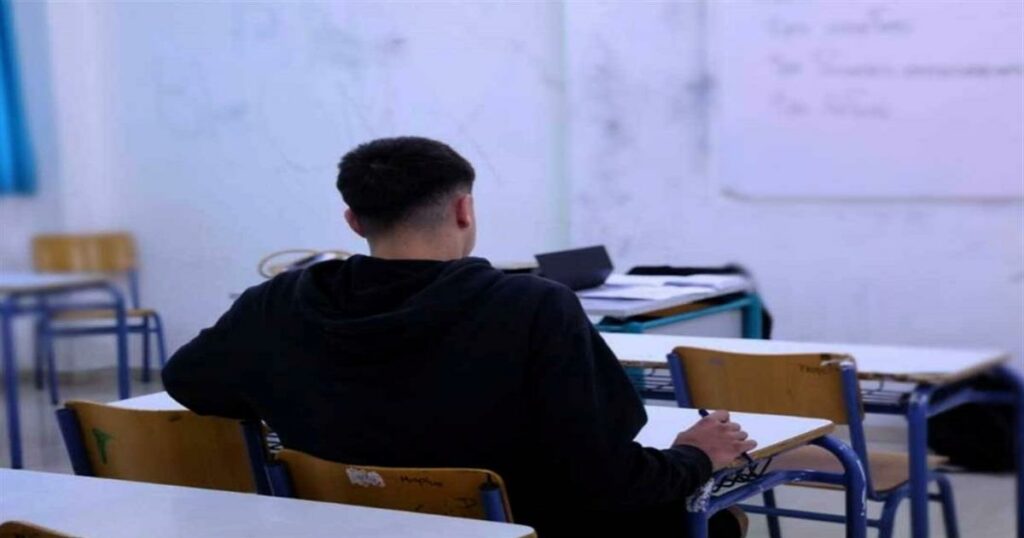 Πανελλήνιες έδινε ο γιος του 45χρονου στρατιωτικού – Η απόφαση των καθηγητών μόλις έμαθαν το τραγικό συμβάν