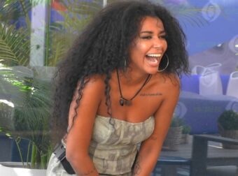 Χαμóς στο Big Brother: Ένα αστείο της Χριστίνας Παπαδέλλη διxάζει το σπίτι