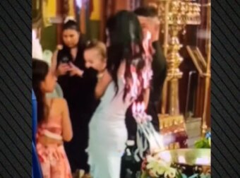 Νονά έγινε viral μετά το βίντεο που έπιασαν φωτιά τα μαλλιά της