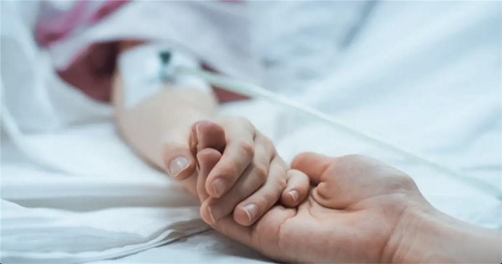 Ξεσπά η μητέρα 13χρονης που πέθανε μετά από λάθος ιατροδικαστή – «Δίπλα μας νοσηλευόταν η Τζωρτζίνα της Πισπιρίγκου»