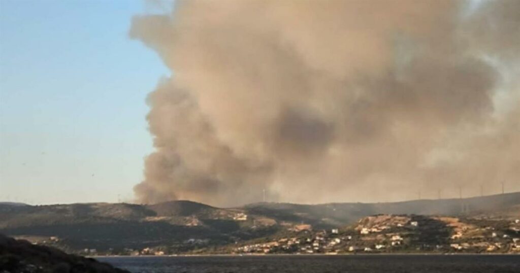Πύρινος εφιάλτης στα Μεσοχώρια Ευβοίας: Εκκενώνονται οικισμοί λόγω της ανεξέλεγκτης φωτιάς