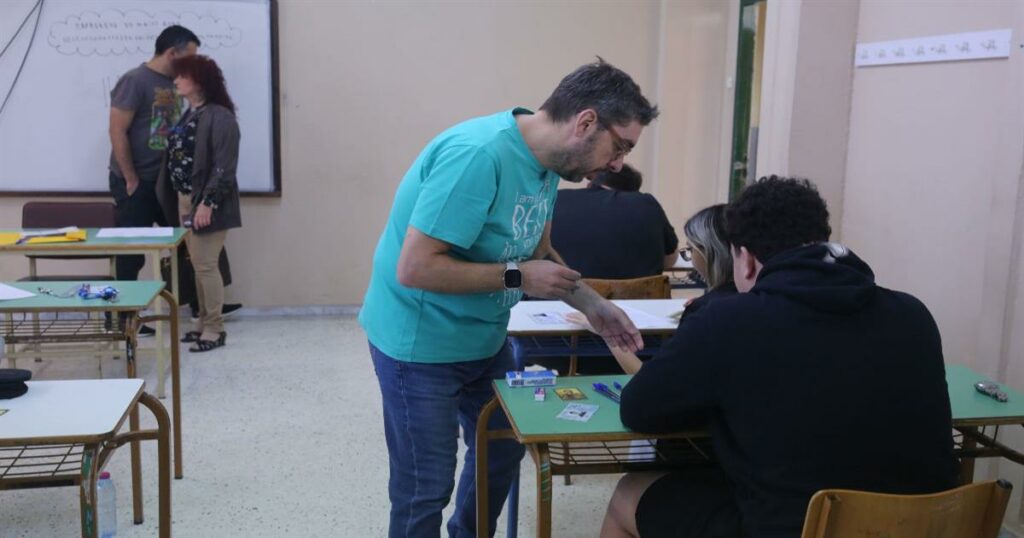 Πανελλαδικές 2025: Ώρα για το μηχανογραφικό – SOS συμβουλές πριν την υποβολή