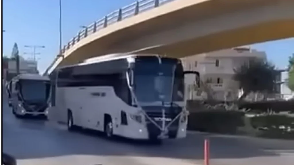 Ηράκλειο – Nύφη πήγε στην εκκλησία συνοδεία… λεωφορείων