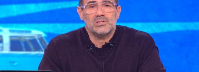 Αντώνης Κανάκης: «Έχετε φτάσει κι εσείς στο σημείο να λέτε “Δεν θέλω να ξυπνήσω”;»