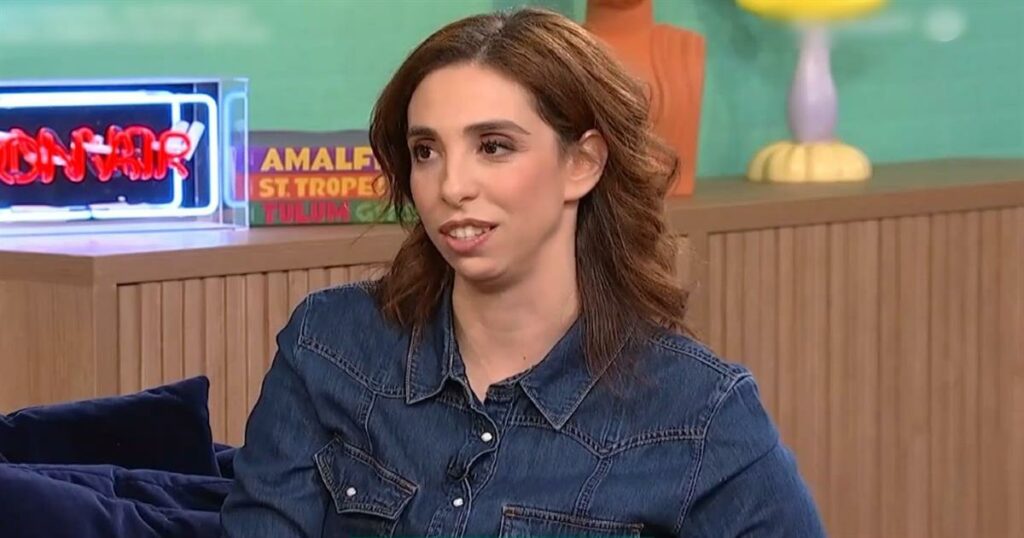 Έλενα Χαραλαμπούδη: «Μπήκα στην ομάδα του “5 minute mum” για να συμπλήρωσω ένσημα για το επίδομα του κορονοϊού»