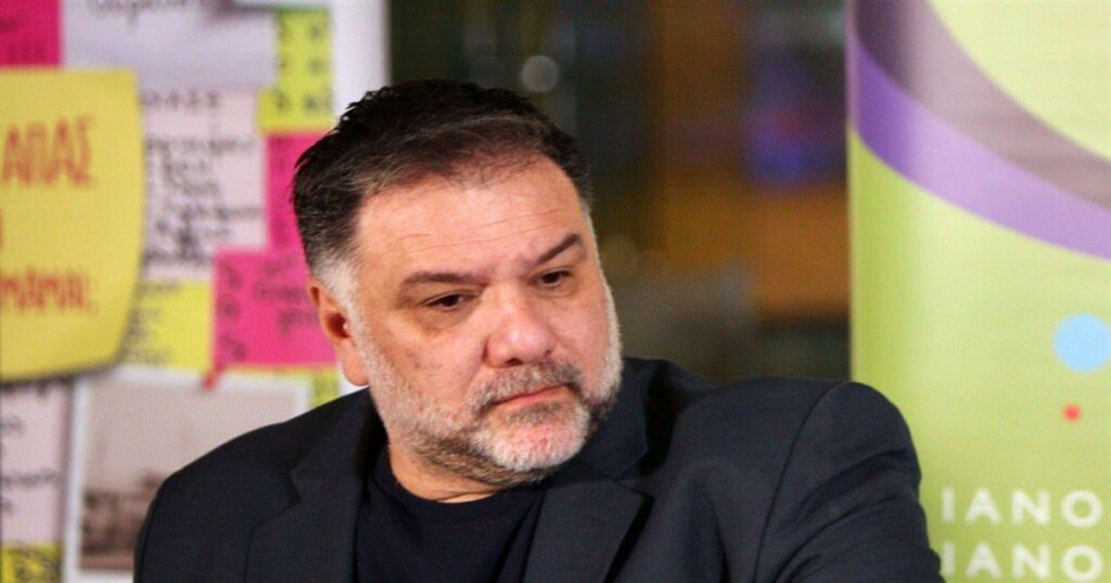 Γρηγόρης Αρναούτογλου: Πέθανε η μητέρα του – Η σπαρακτική ανάρτησή του
